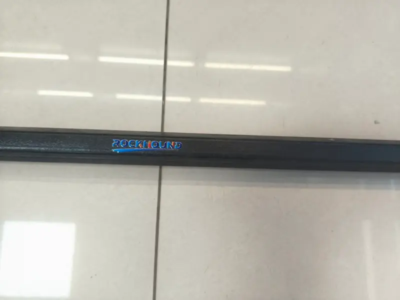 Marcado del logotipo de la barra de perforación