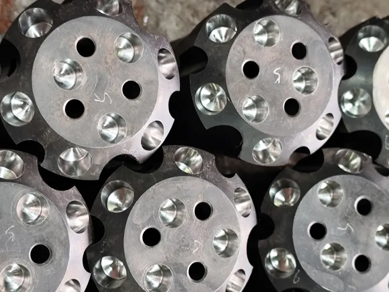 Brocas para perforación de rocas semiacabadas-2